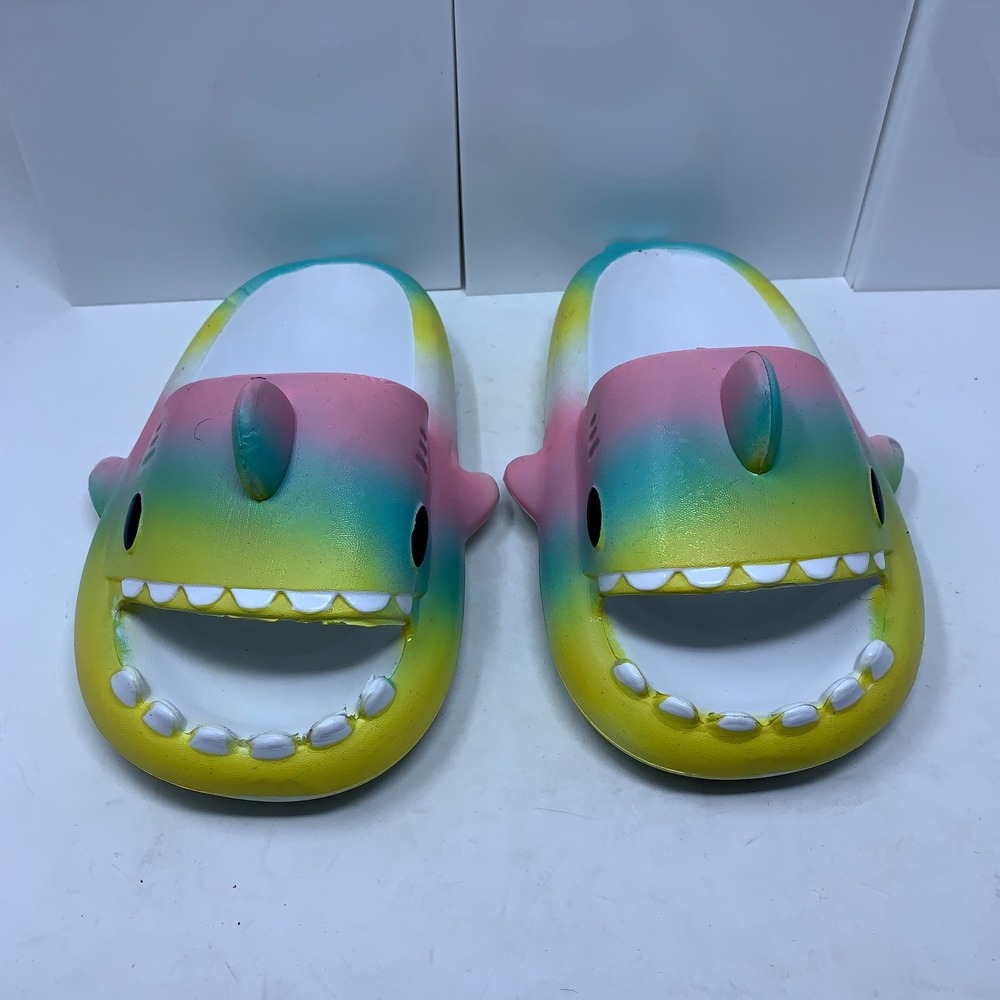 Unbranded Kids 34-35 Rainbow Ombre Shark Fin Foam Slide Sandals